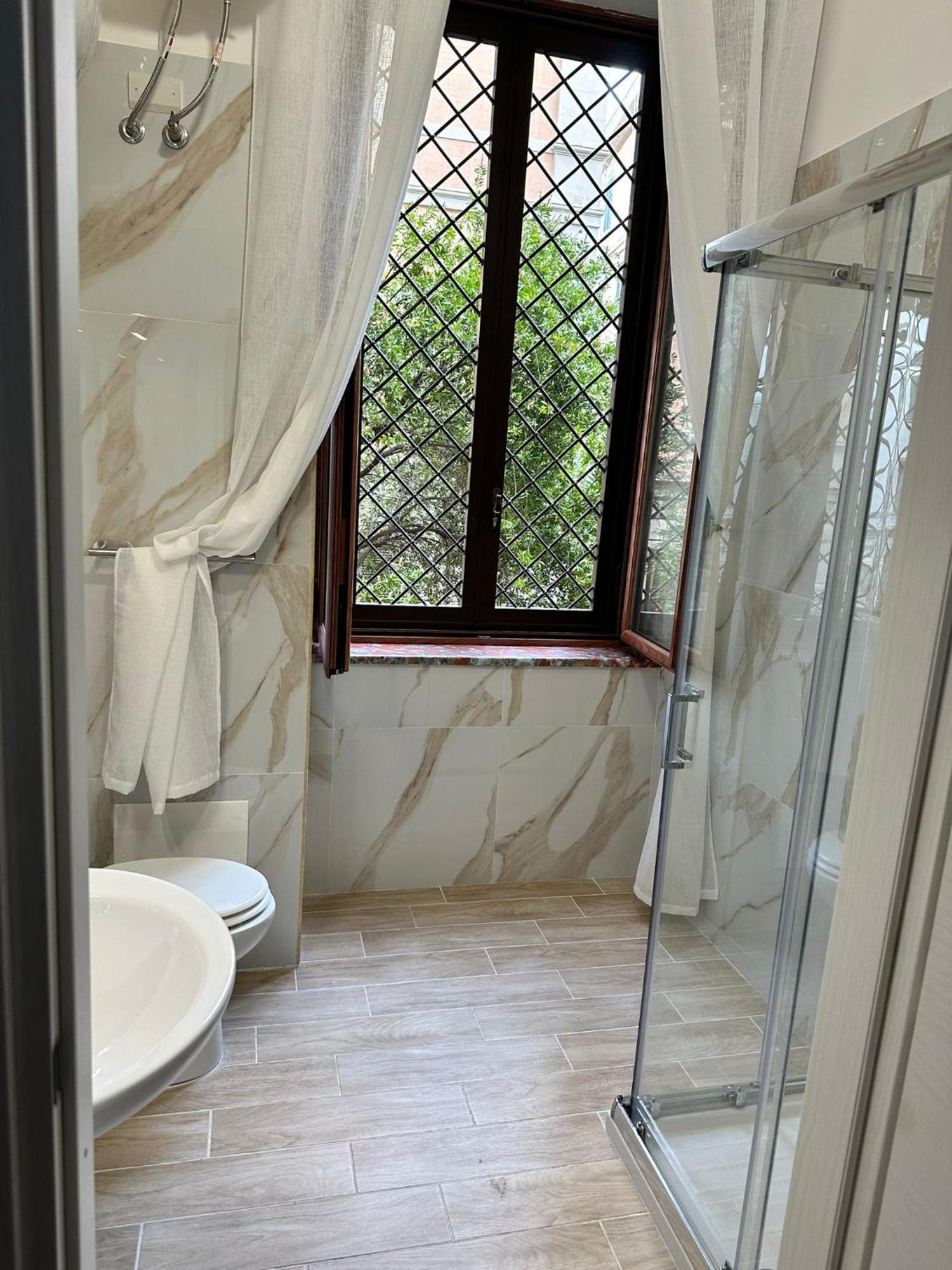 La Tela Di Elena Hotel Napels Buitenkant foto